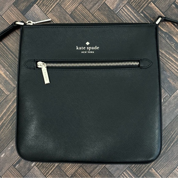 kate spade Handbags - Kate Spade Sadie Crossbody Bag Purse In Black
